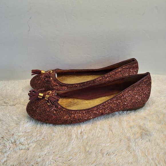 Sperry Flats - Picture 3 of 7